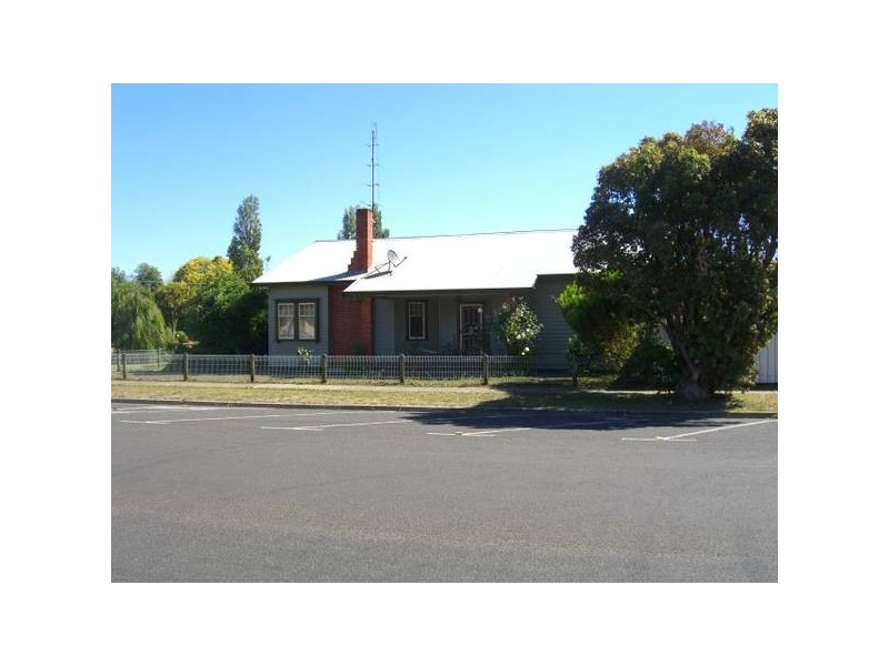22 Parrott Street, Cobden VIC 3266