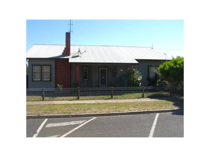 22 Parrott Street, Cobden VIC 3266