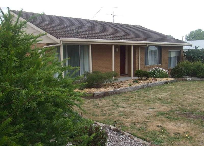 26 Cemetary Road, Cobden VIC 3266