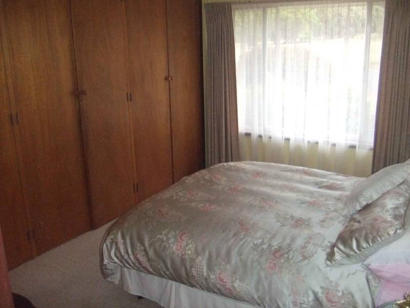 26 Cemetary Road, Cobden VIC 3266