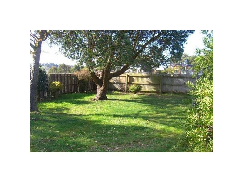 28 Tobruk Street, Cobden VIC 3266