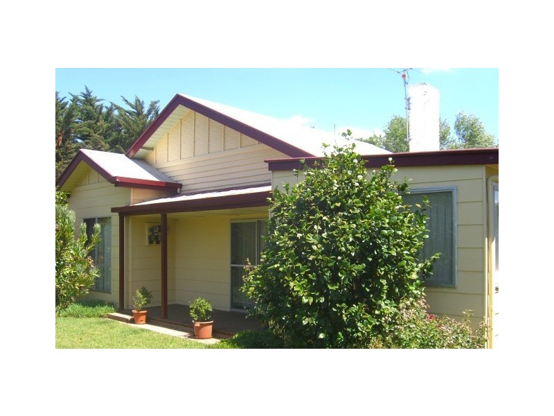 189 Nelsons Road, Elingamite VIC 3266