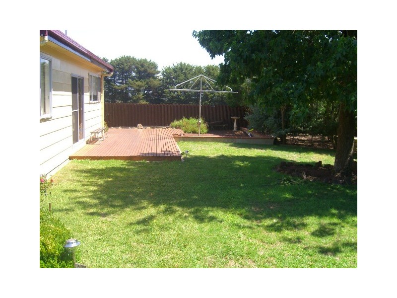 189 Nelsons Road, Elingamite VIC 3266