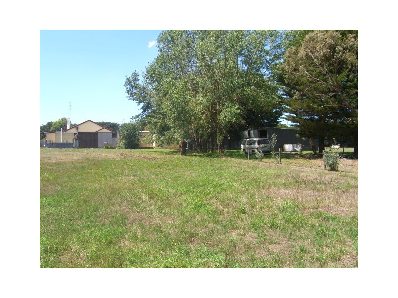 189 Nelsons Road, Elingamite VIC 3266