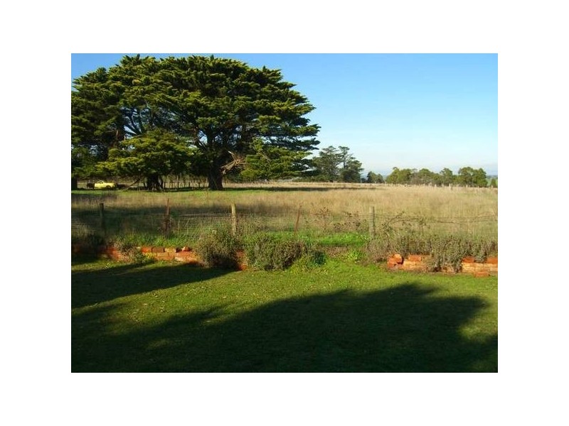 1205a Camperdown-Cobden Road, Cobden VIC 3266