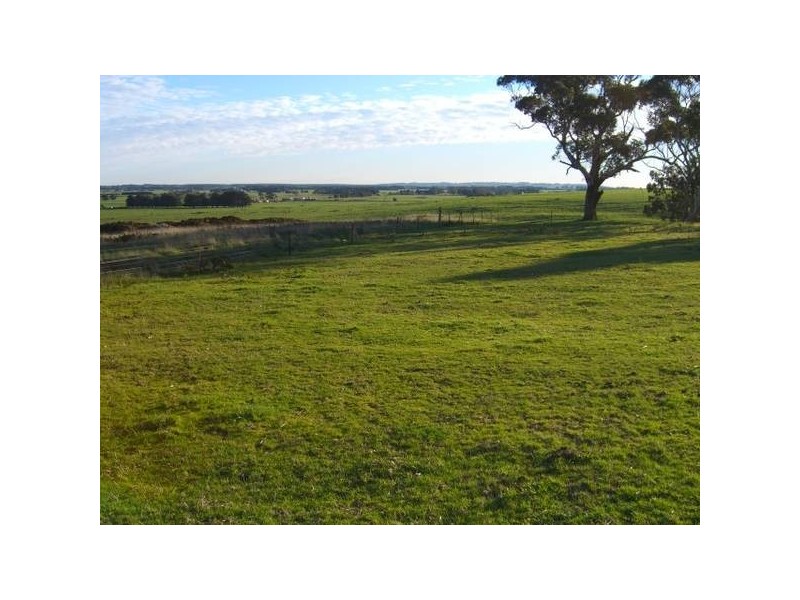 500 Cross Forest Road, Cobden VIC 3266