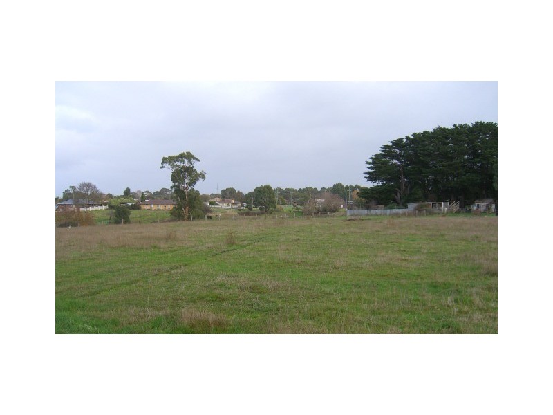 1205b Camperdown-Cobden Road, Cobden VIC 3266