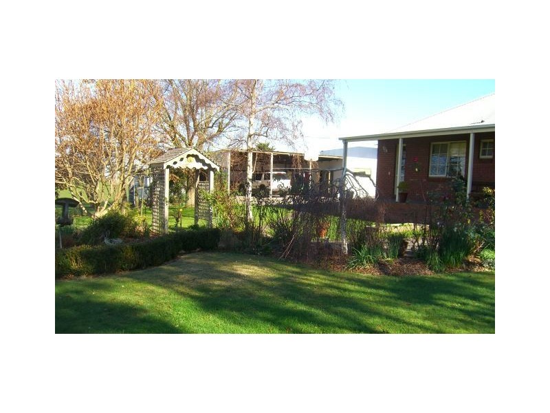 69 Cobden-Port Campbell Road, Cobden VIC 3266