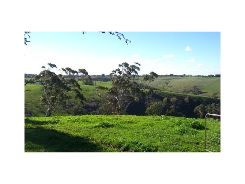 69 Cobden-Port Campbell Road, Cobden VIC 3266