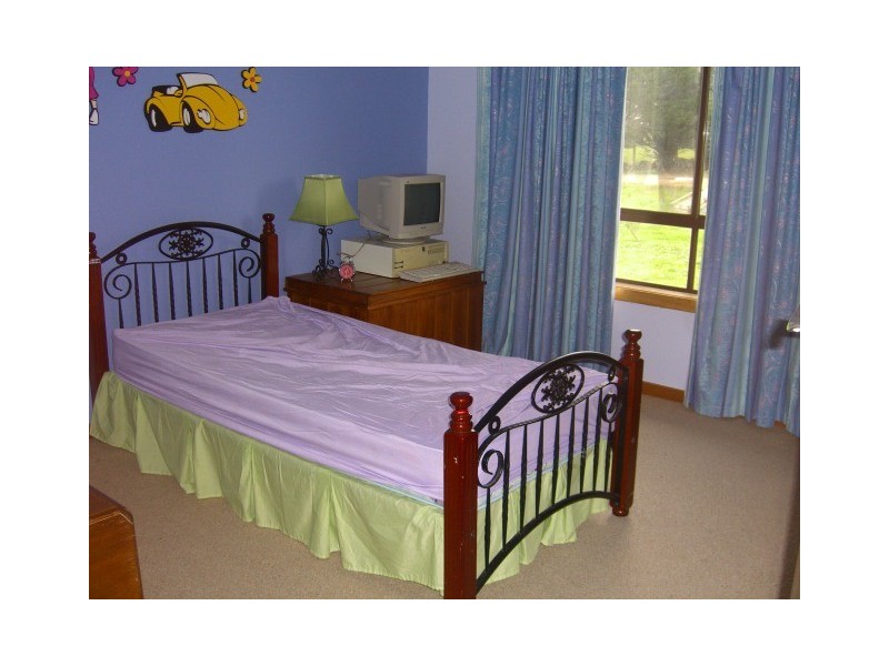 1947 Lavers Hill-Cobden Road, Simpson VIC 3266