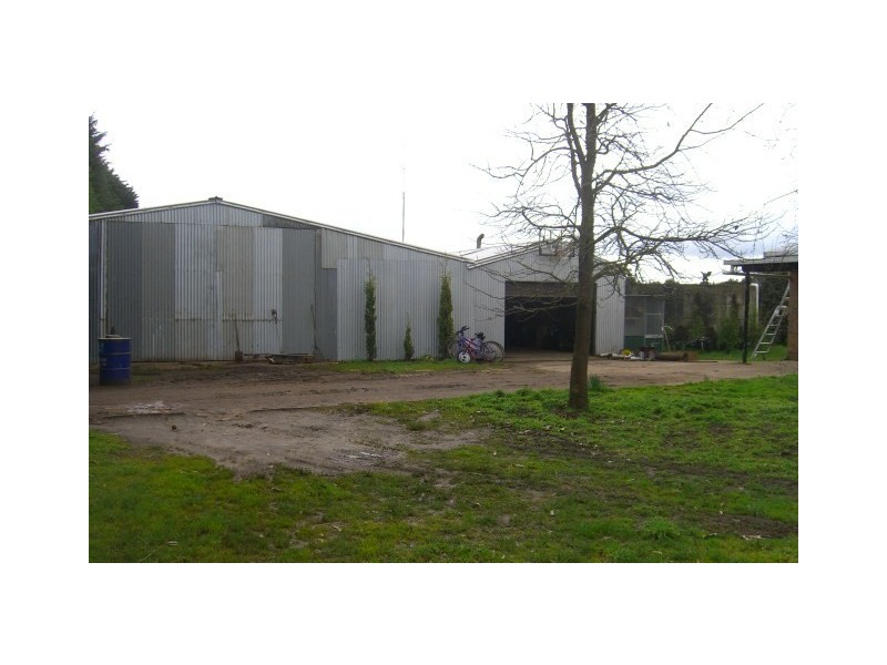 1947 Lavers Hill-Cobden Road, Simpson VIC 3266