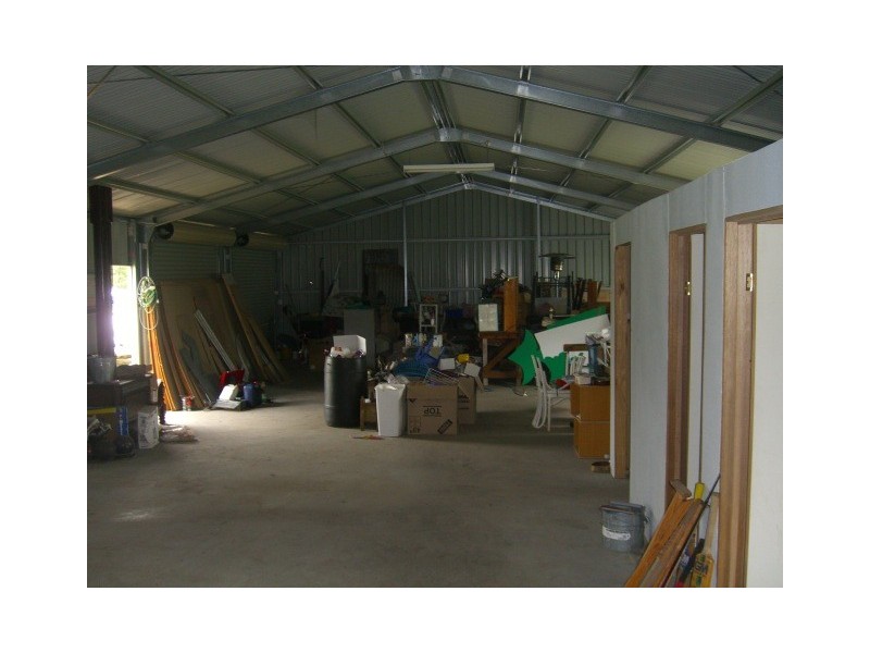 12 Mills Road, Cobden VIC 3266