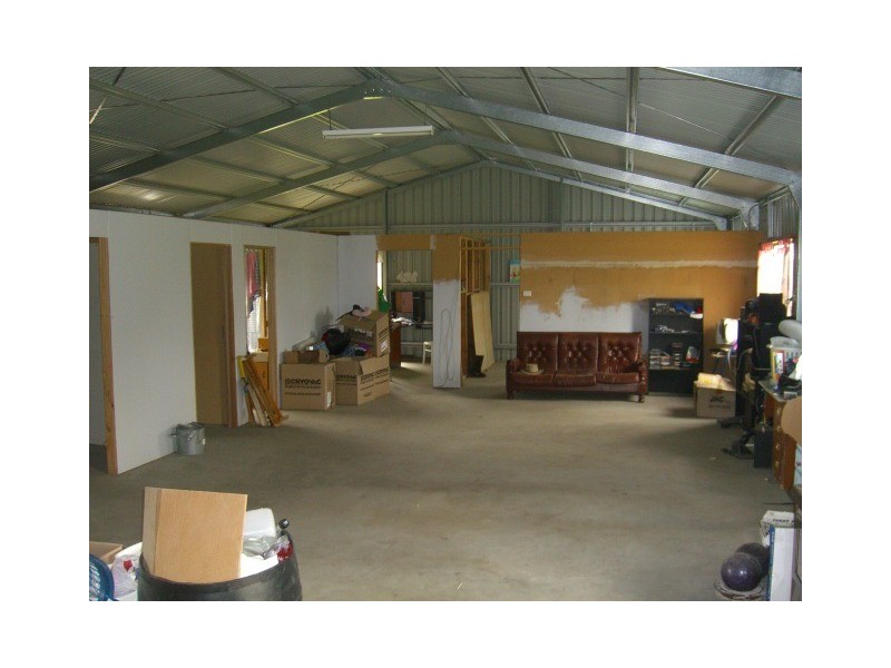 12 Mills Road, Cobden VIC 3266