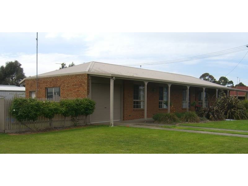 1 Orton Court, Cobden VIC 3266