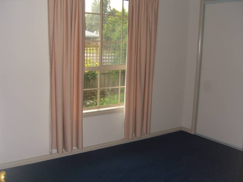 1 Orton Court, Cobden VIC 3266