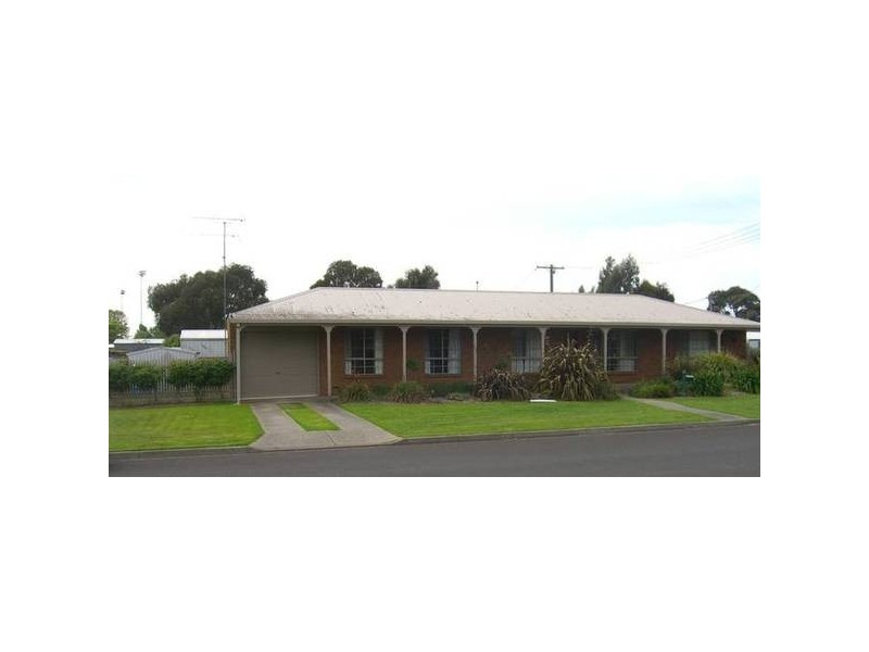 1 Orton Court, Cobden VIC 3266