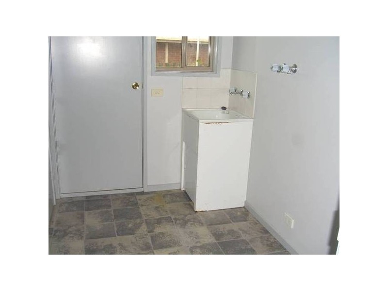 1 Orton Court, Cobden VIC 3266