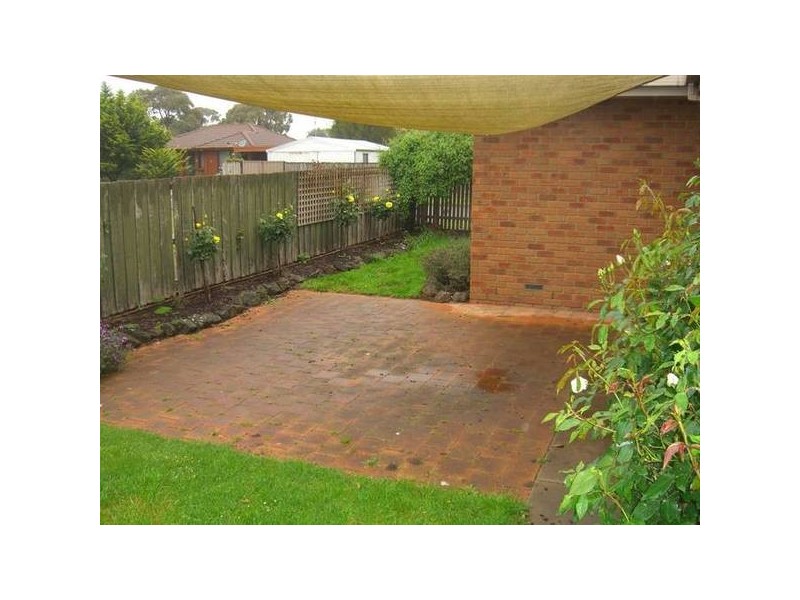 1 Orton Court, Cobden VIC 3266