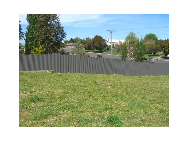65 Silvester Street, Cobden VIC 3266