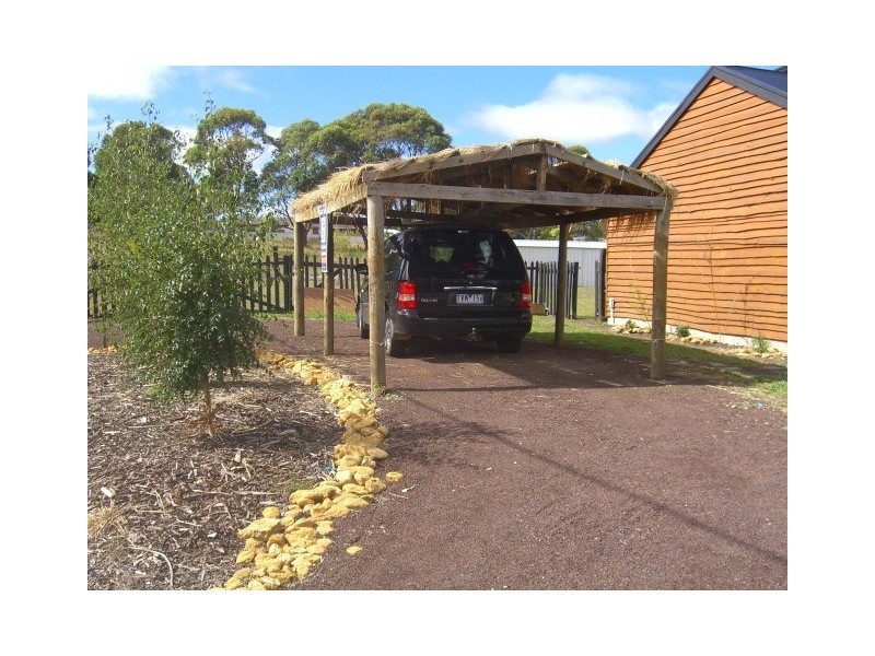 2 Wyang Crescent, Simpson VIC 3266