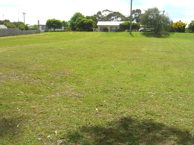13 Dawson Street, Timboon VIC 3268