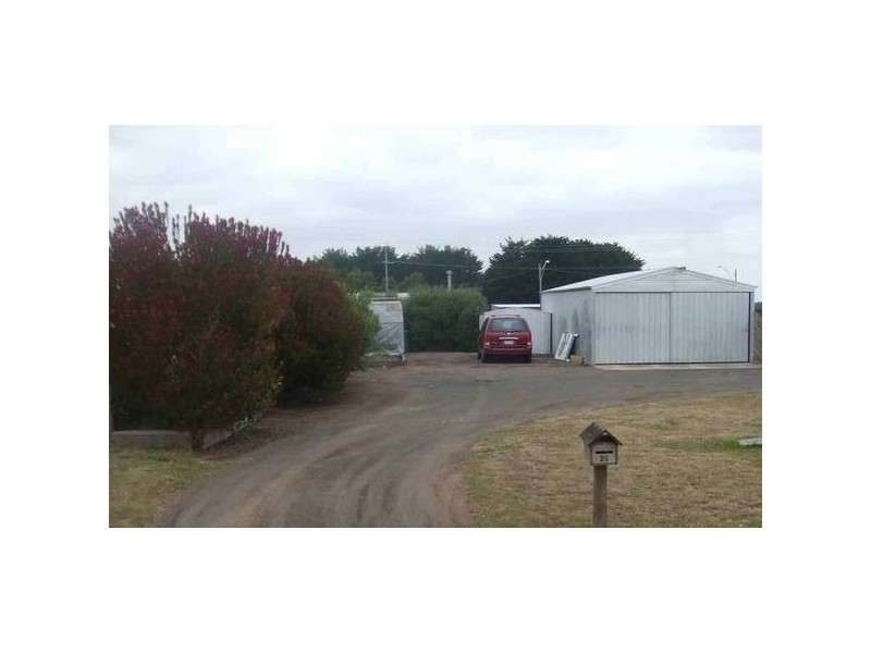 26B Cemetery Road, Cobden VIC 3266