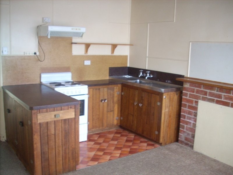 2 King Edward Street, Ulverstone TAS 7315