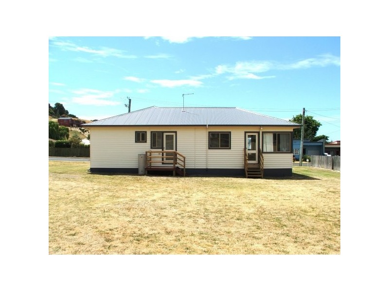 51 Alice Street, Ulverstone TAS 7315