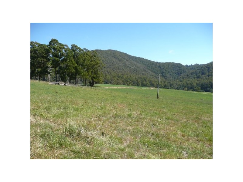 70 Haywoods Road, Gunns Plains TAS 7315