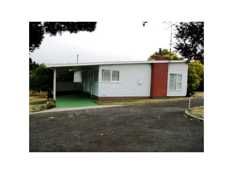 158 South Road, Penguin TAS 7316