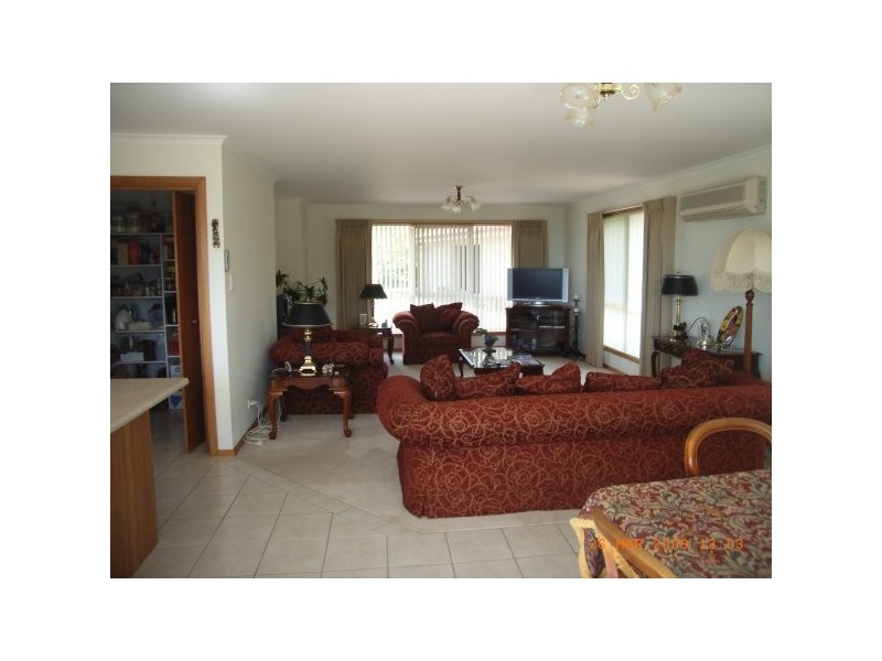 99 Beach Road, Leith TAS 7315