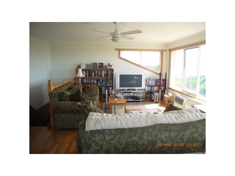 99 Beach Road, Leith TAS 7315