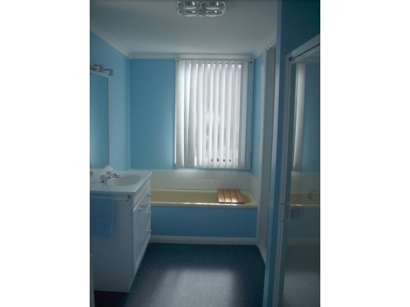 4 King Edward Street, Ulverstone TAS 7315