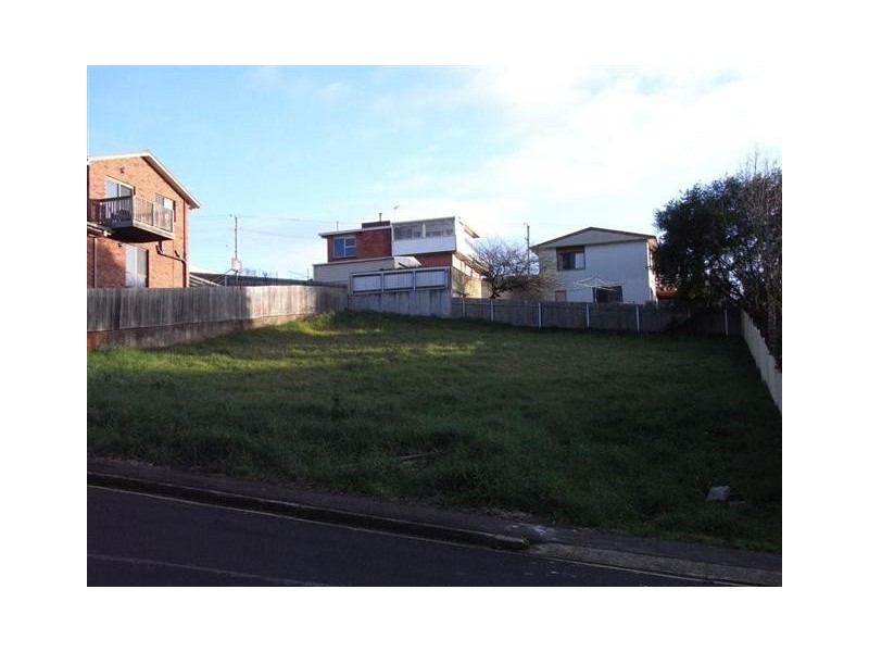 6 Lakin Street, Ulverstone TAS 7315