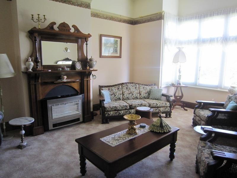 2 Main Street, Ulverstone TAS 7315