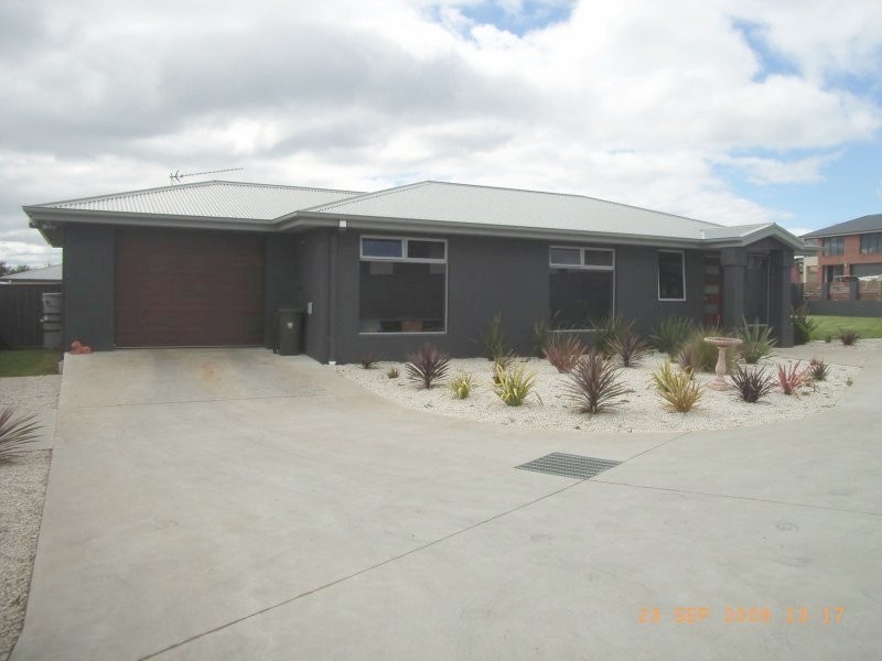Unit 1 22 McDonald Street, Ulverstone TAS 7315