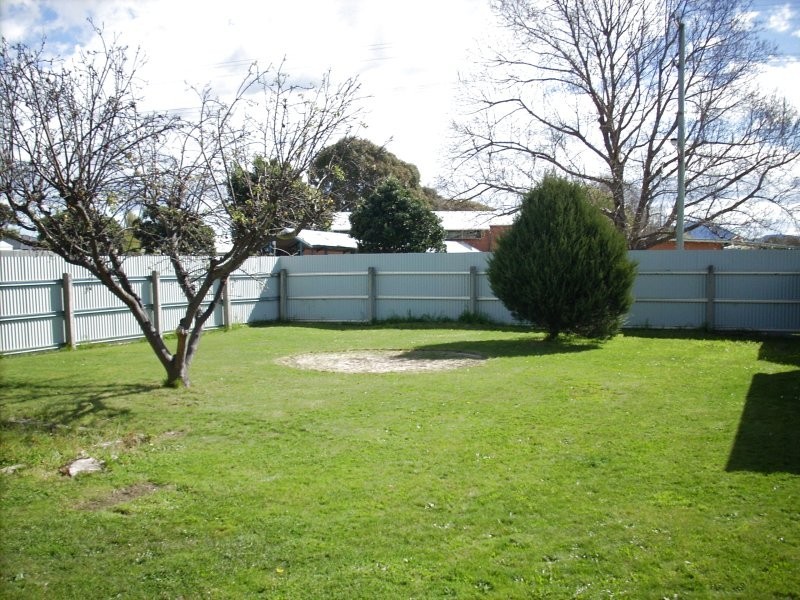 2 Crawford Street, Ulverstone TAS 7315