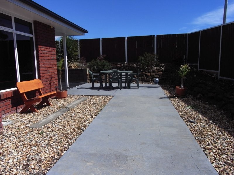 4 Holliview Way, Ulverstone TAS 7315