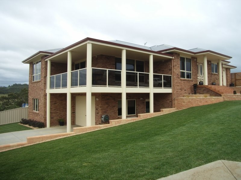 2 Holliview Way, Ulverstone TAS 7315