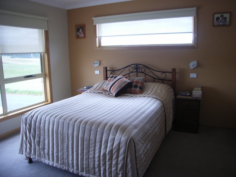 2 Holliview Way, Ulverstone TAS 7315