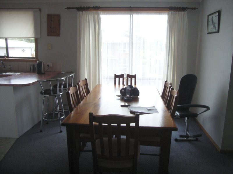 20 Commonwealth Court, Penguin TAS 7316