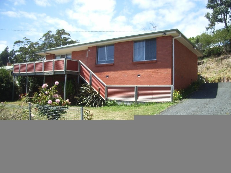 11 Chamberlain Street, Ulverstone TAS 7315