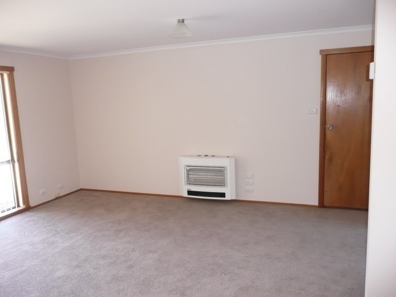 Unit 1 14 Moore Street, Ulverstone TAS 7315