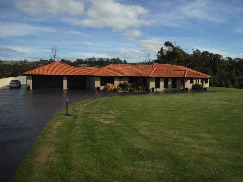8 Brockmarsh Place, Ulverstone TAS 7315