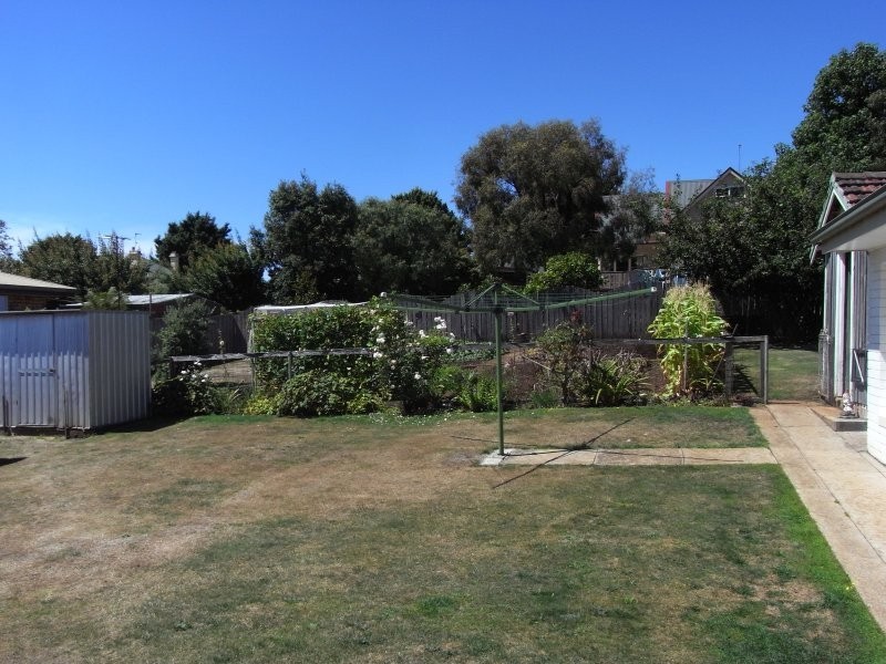 11 McDonald Street, Ulverstone TAS 7315