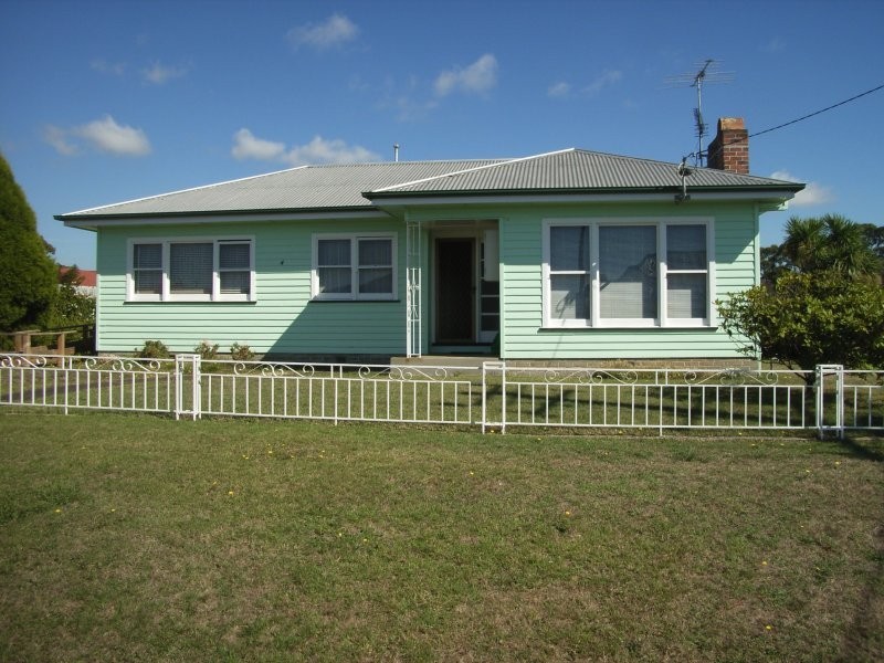 4 Mason Street, Ulverstone TAS 7315