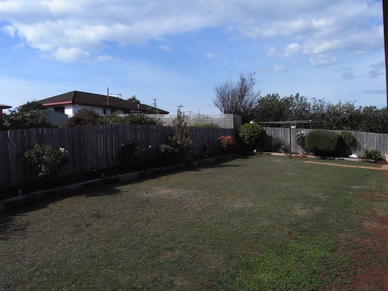 9 South Road, Penguin TAS 7316