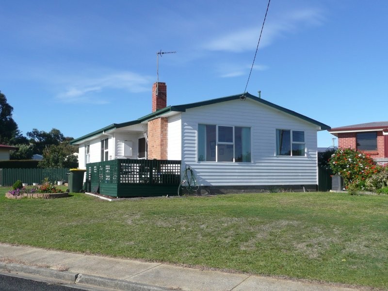 14 Smith Street, Ulverstone TAS 7315