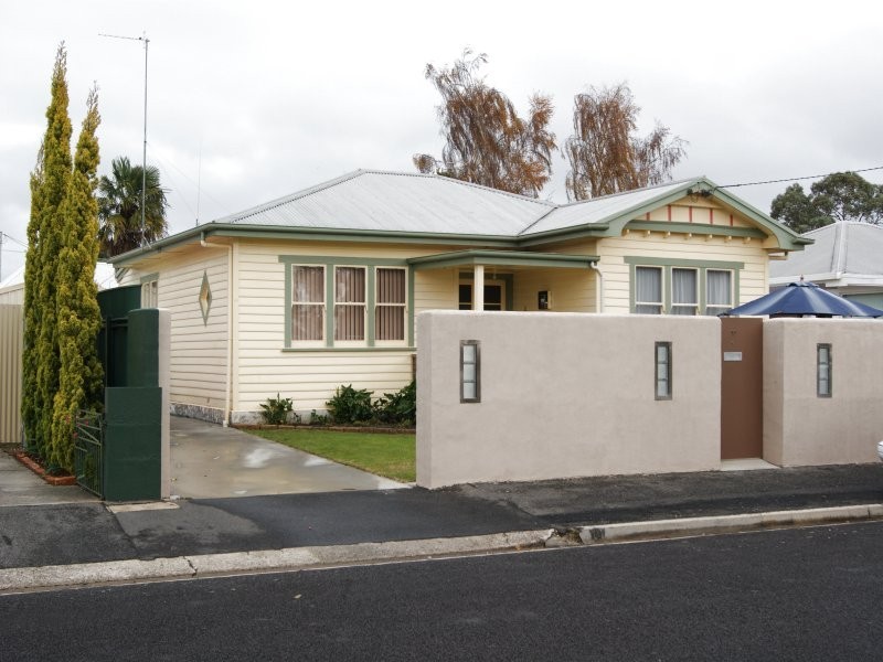 10 Ihlata Street, Ulverstone TAS 7315