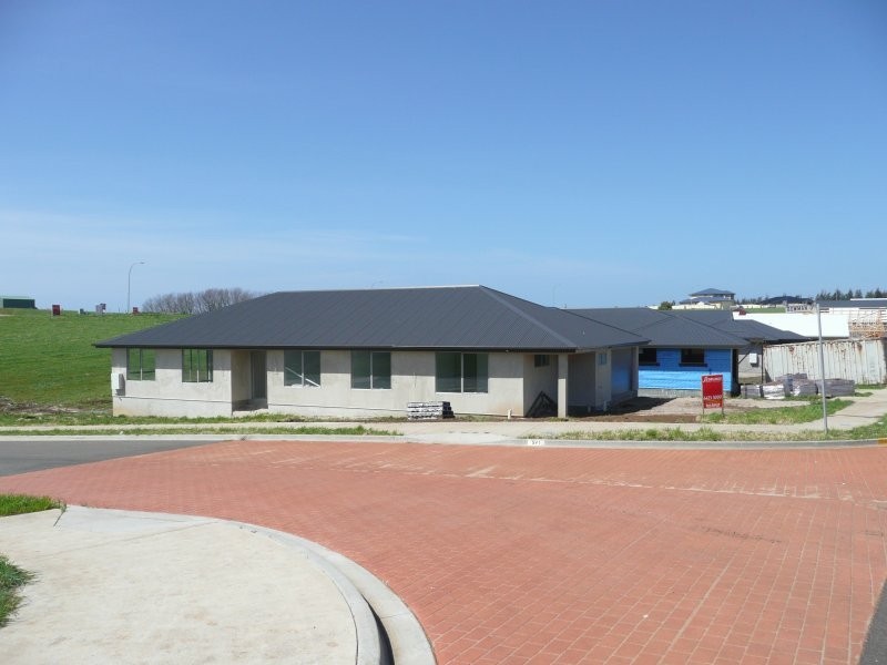 13 Hales Street, Penguin TAS 7316